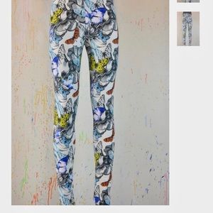 Walter Knabe Butterfly Exercise Leggings